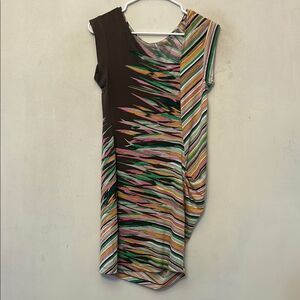 BCBGMAXAZRIA multicolored asymmetrical dress with gathered side Size S EUC